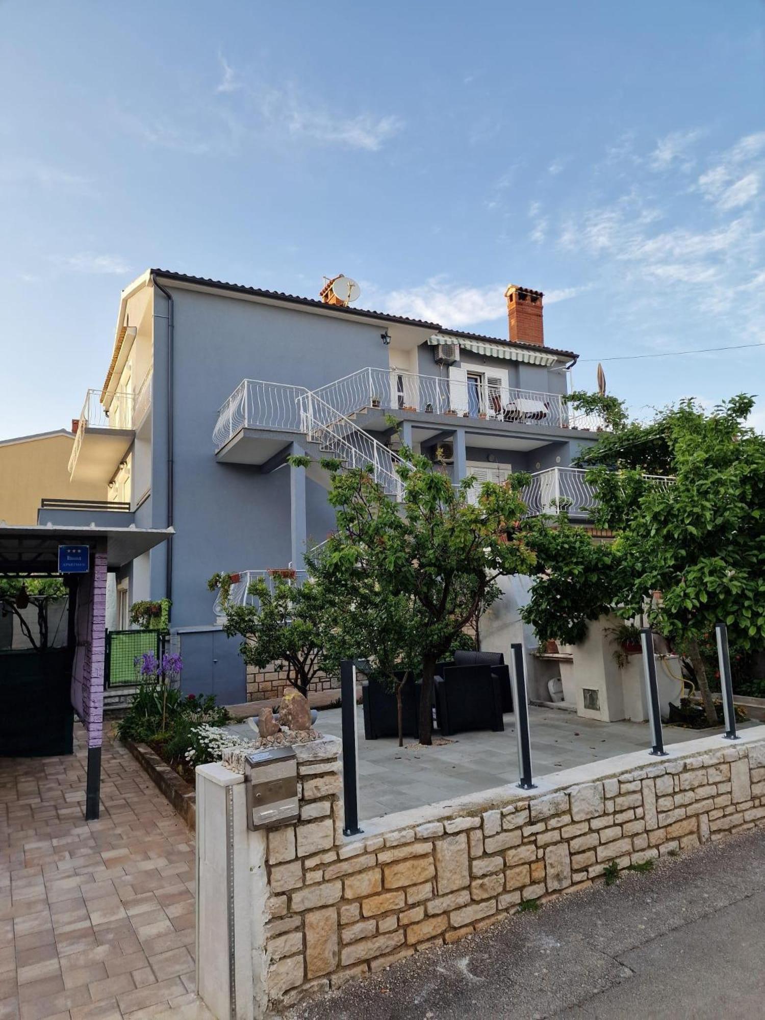 Apartments With A Parking Space Rovinj - 19088 外观 照片